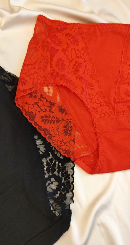 L/XL dydžio Plonos medvilnės kelnaitės 