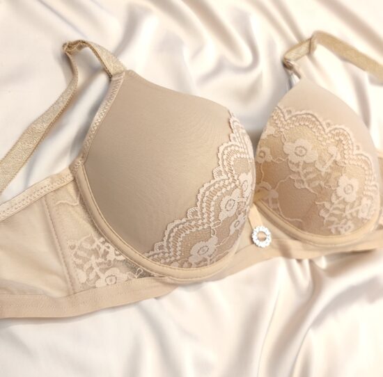 B dydis: nude liemenėlė Nadizi