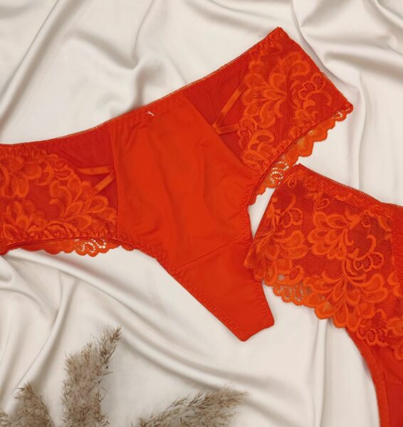 Raudonos siaurinukės 9160