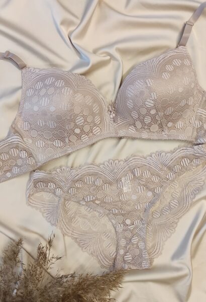 Pilkšvas komplektukas be lankelių